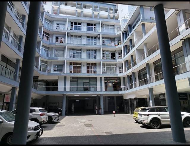 3 BEDROOM APARTMENT FOR SALE IN NEW TOWN CENTRE
